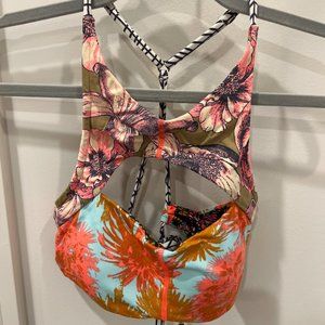 Maaji Women's Actors 'n Directors High Neck Bikini Top, Multi (color), M